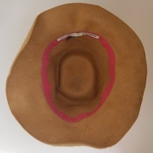 Accessories - Vintage Frank Olive Magnin tan felt fur fedora hat Accessories - Vintage Frank Olive Magnin tan felt fur fedora hat